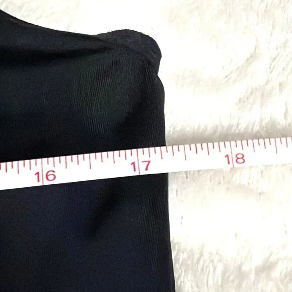 Black Lace Trim Cami Top Floral Pink Accents By Delta Burke slight compression - Picture 4 of 5